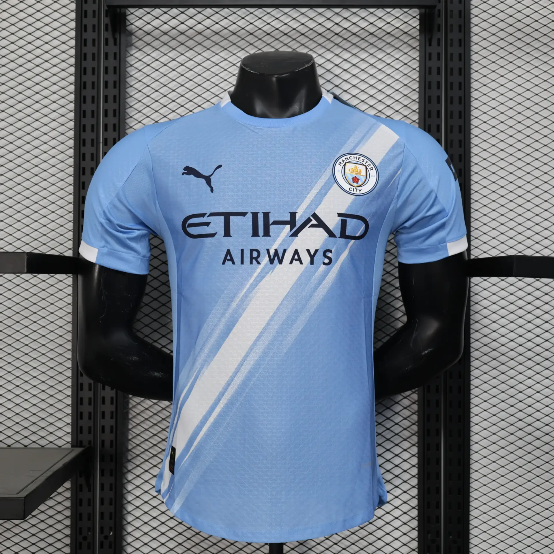 manchester city home 25/26 kit – player version